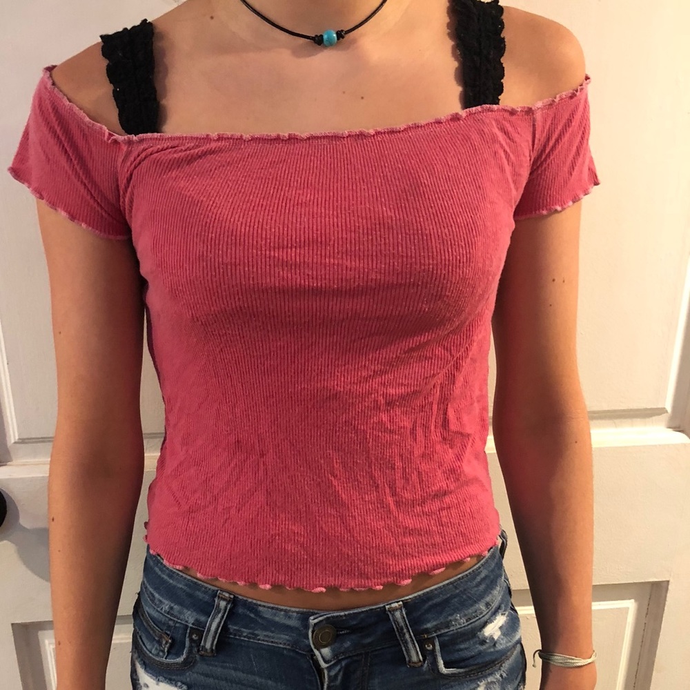 Soft & Sexy American Eagle off the shoulder top